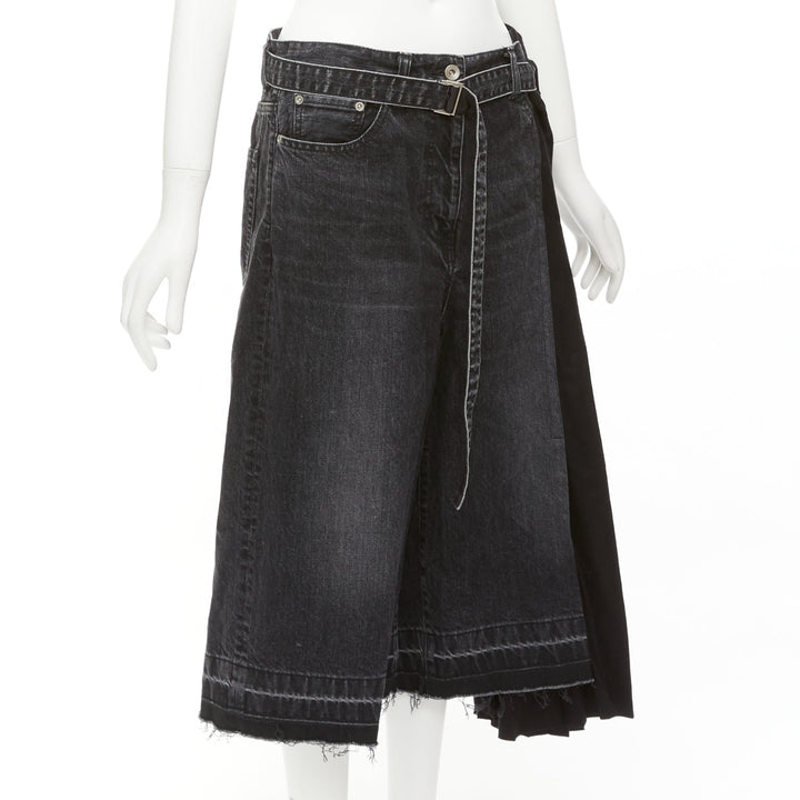 SACAI 2020 black cotton wool nylon denim pleats deconstruction shorts JP3 L