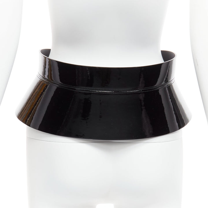 rare LOUIS VUITTON 2011 Runway Fetishes black patent peplum corset belt 85cm