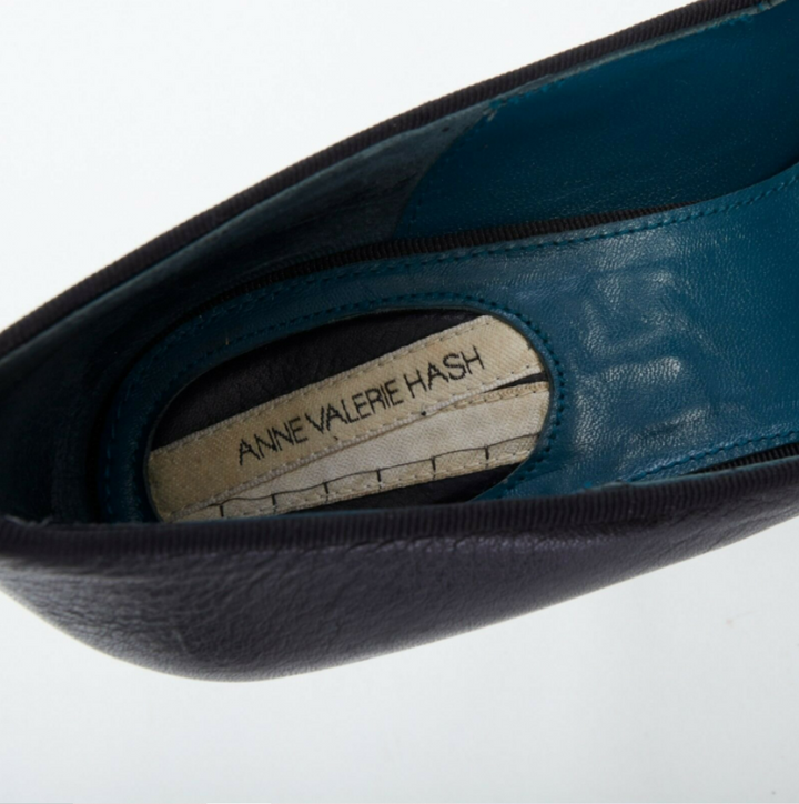 ANNE VALERIE HASH black leather round toe stacked chunky heel shoes EU37 US7 UK4