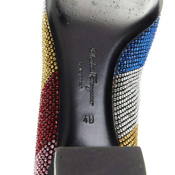 SALVATORE FERRAGAMO Vara rainbow crystal strass bow chunky kitten pump EU34