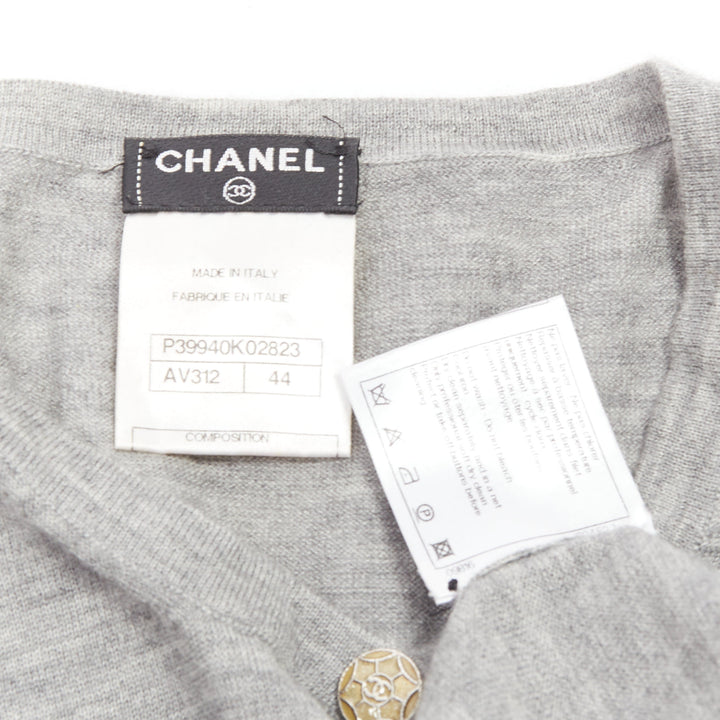 CHANEL 100% cashmere grey Camellia CC button keyhole sweater FR44 XXL