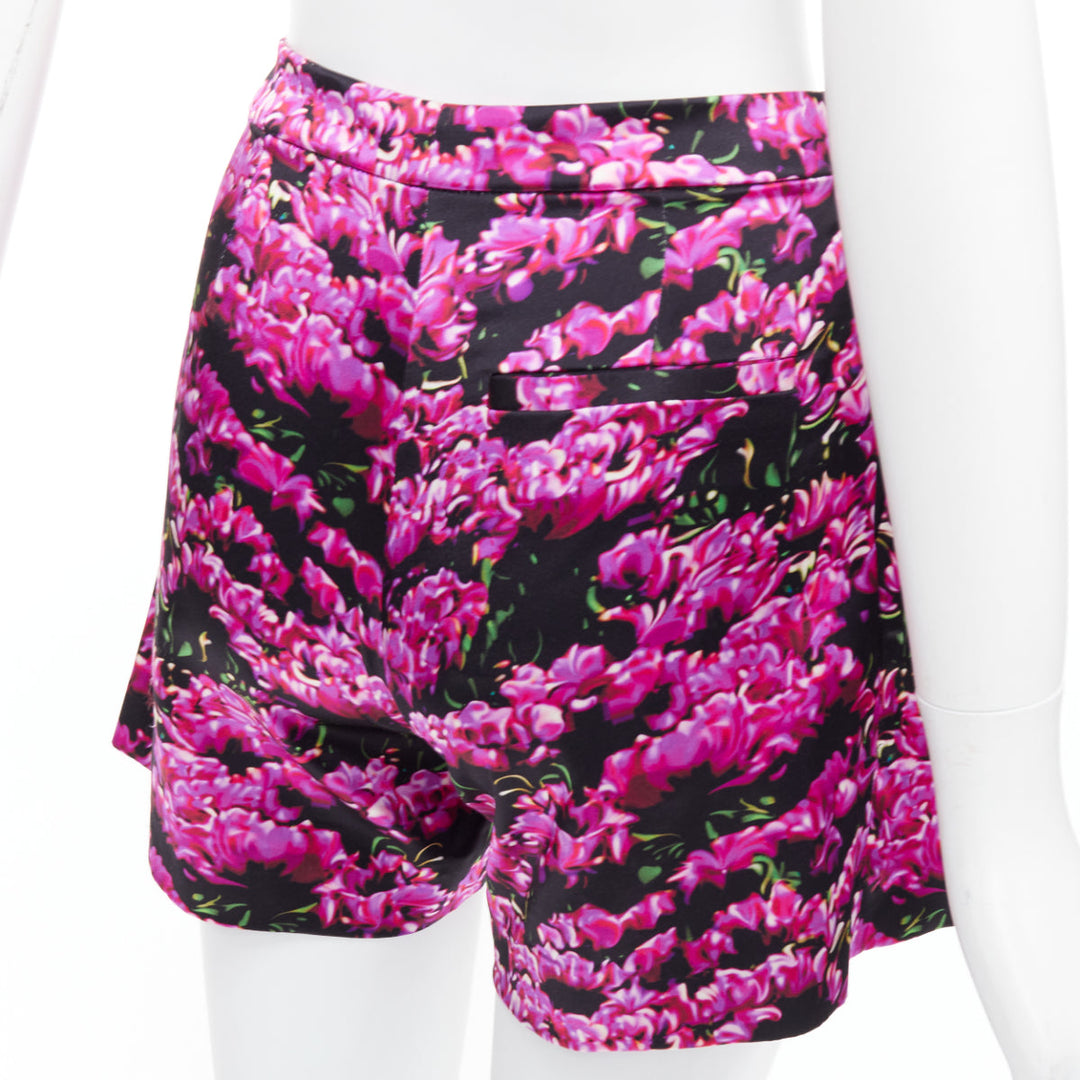 MARY KATRANTZOU 100% silk photographic floral print high waisted shorts UK6 XS