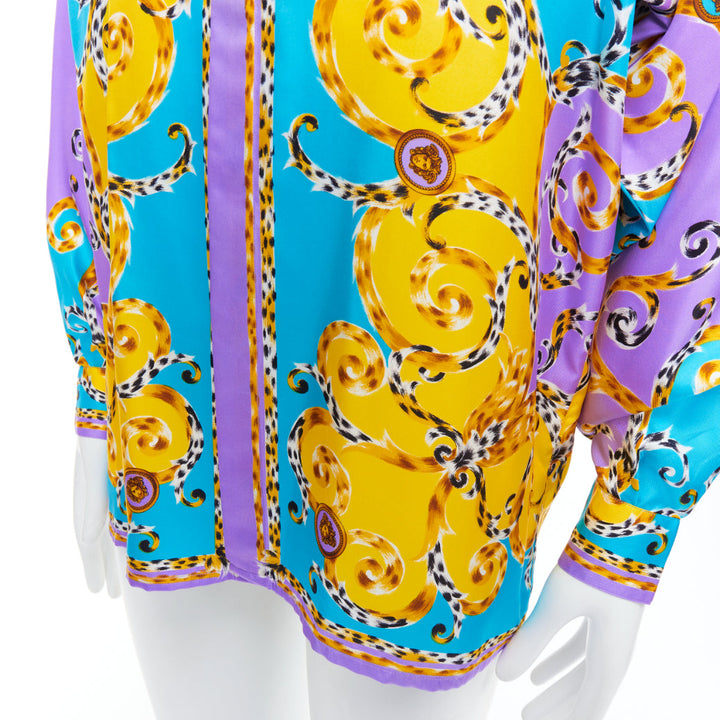 GIANNI VERSACE 1995 Vitnage 100% silk purple yellow leopard barocco shirt IT48 M