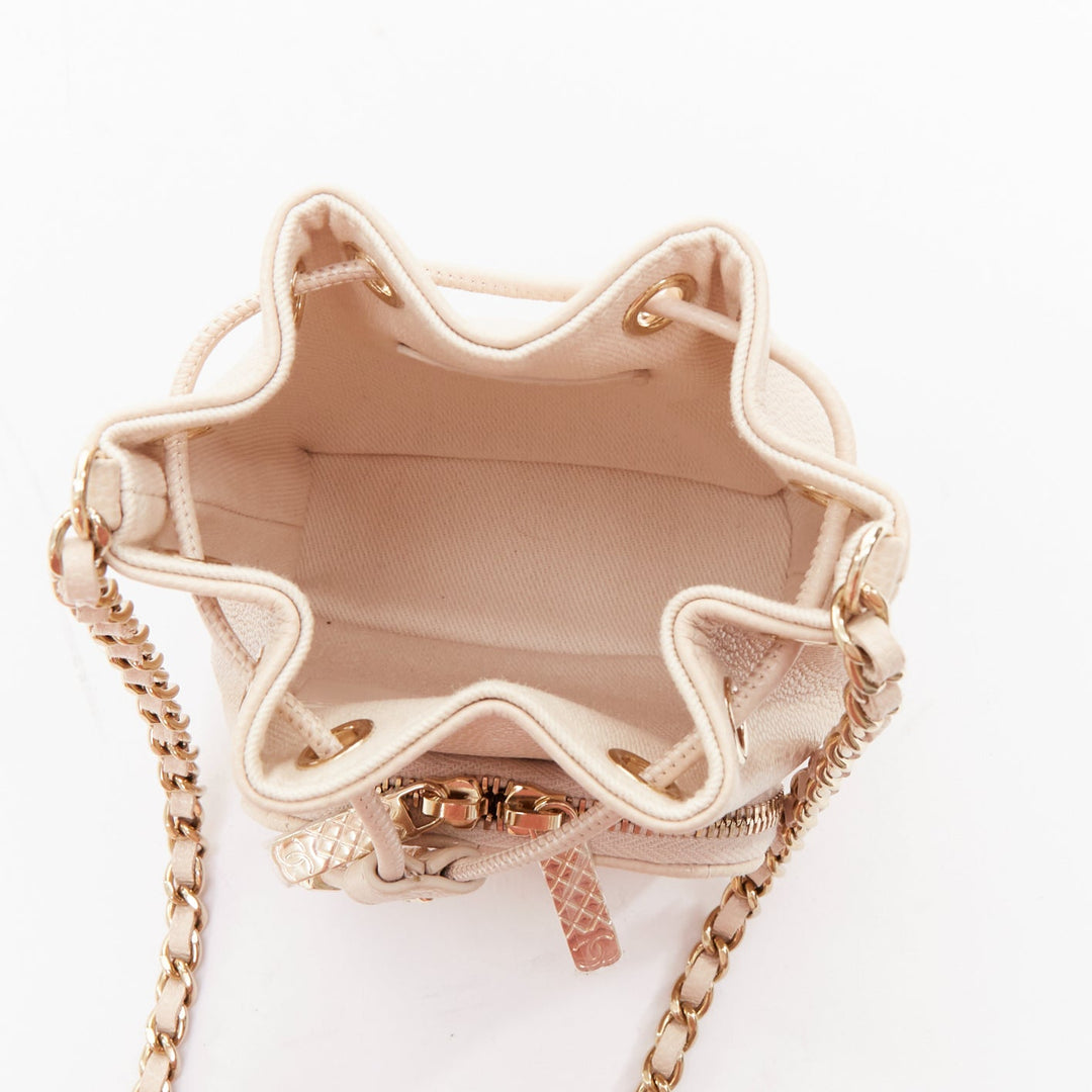 CHANEL nude grain leather quilted CC pocket bucket crossbody chain bag