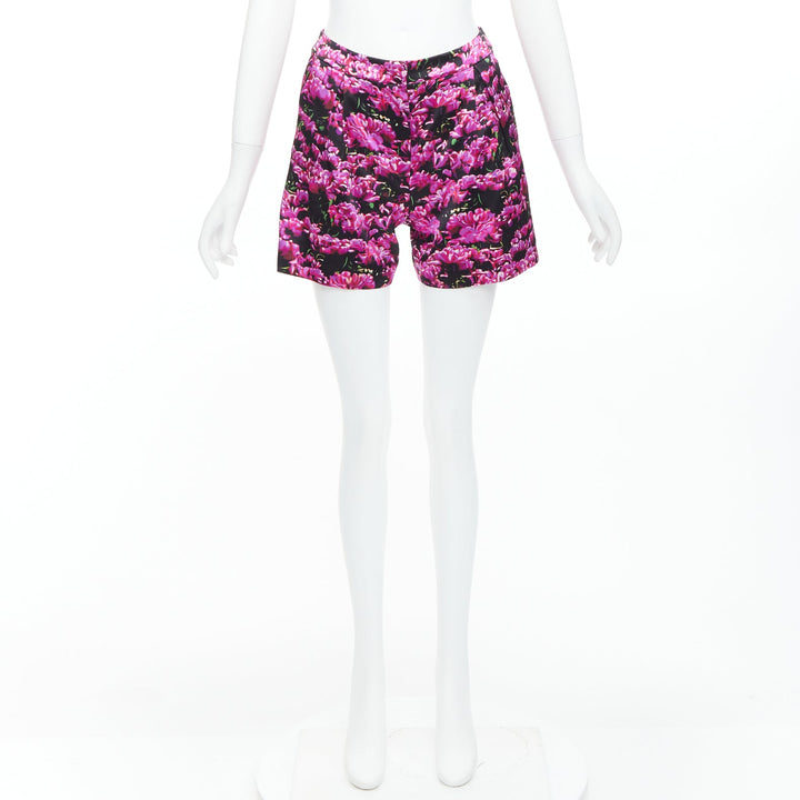 MARY KATRANTZOU 100% silk photographic floral print high waisted shorts UK6 XS