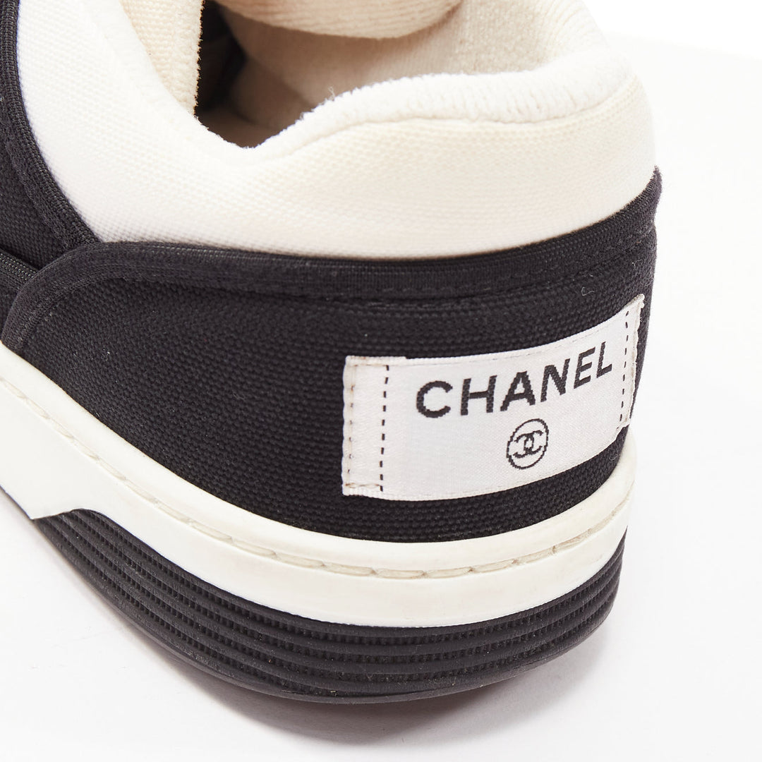 CHANEL 21S black white CC logo fabric minimal lace up sneakers EU36.5