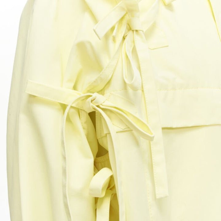 rare LOUIS VUITTON 2020 Runway yellow detachable tie sleeves parka jacket FR46 S