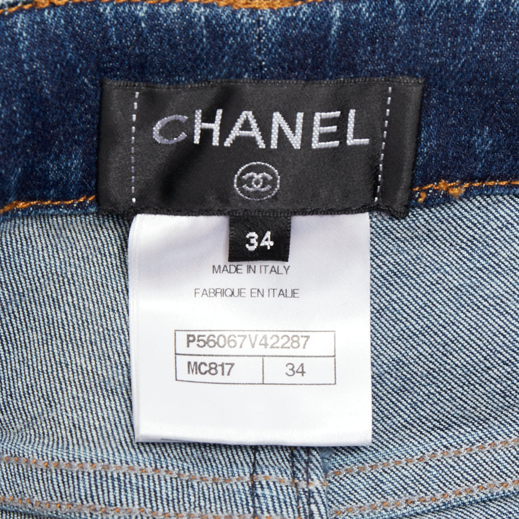 CHANEL 2017 dark blue washed denim diamond grid CC button skinny jeans FR34 XS