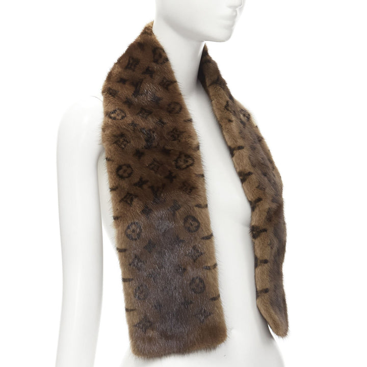 LOUIS VUITTON 100% Vison Mink fur brown monogram print shawl scarf