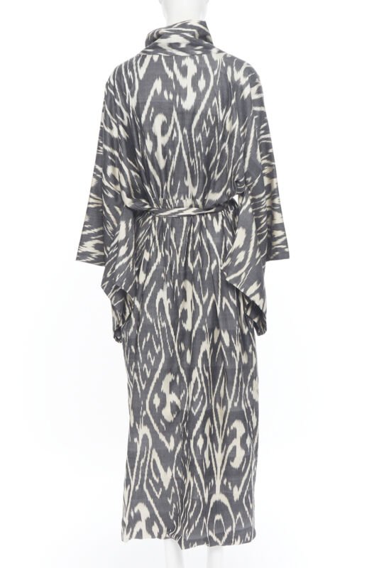 OSCAR DE LA RENTA SS19 Runway brown black leopard pink silk lined kimono L