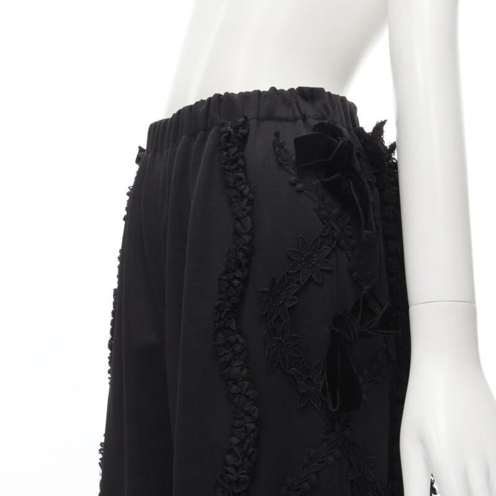 TRICOT COMME DES GARCONS black ruffle floral velvet ribbon trim wide pants S