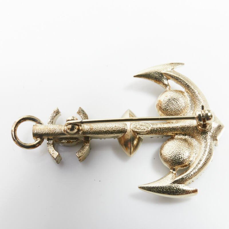 CHANEL Sailor Anchor navy black crystal rhinestone CC pin brooch