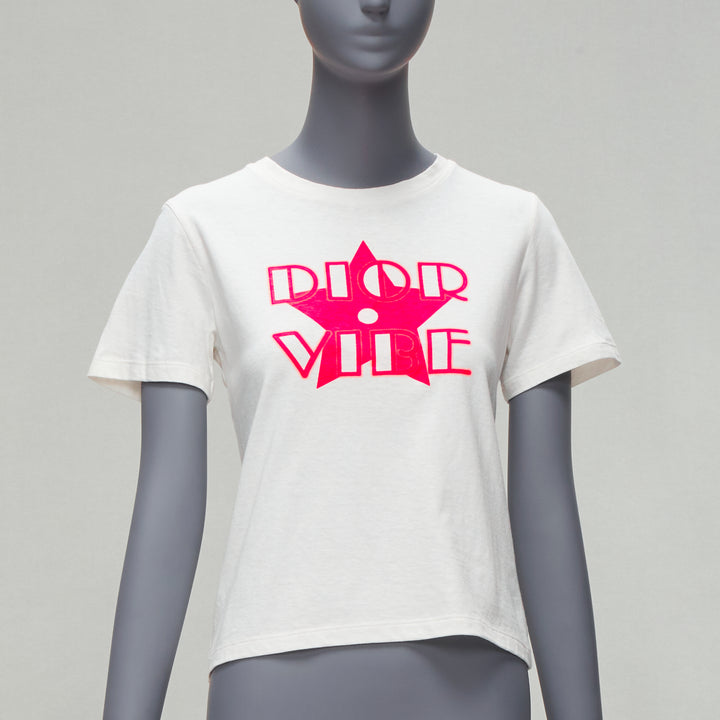 CHRISTIAN DIOR 2022 Dior Vibe neon pink star logo graphic CD bee white tshirt XS