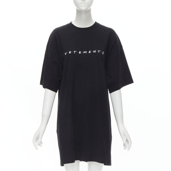 VETEMENTS Friends logo embroidered Limited Edition black cotton long tshirt  XS