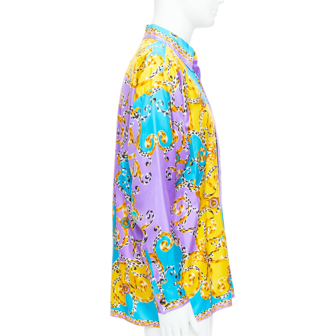 GIANNI VERSACE 1995 Vitnage 100% silk purple yellow leopard barocco shirt IT48 M