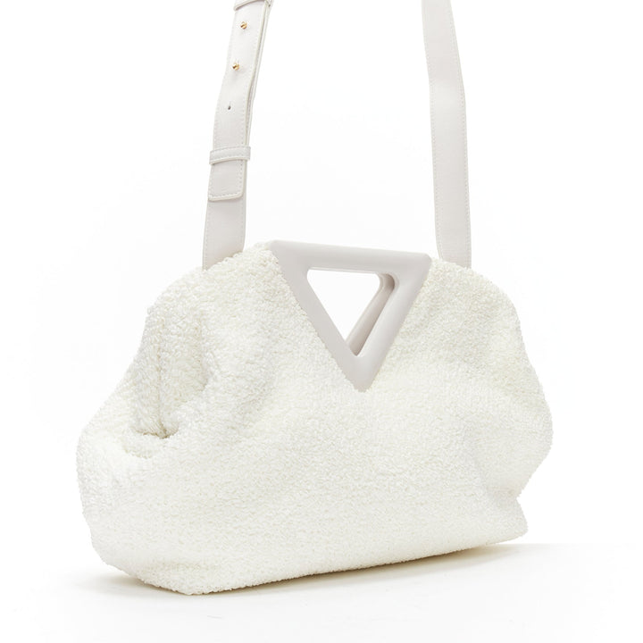 BOTTEGA VENETA Point Triangle white sponge boucle raffia leather shoulder bag