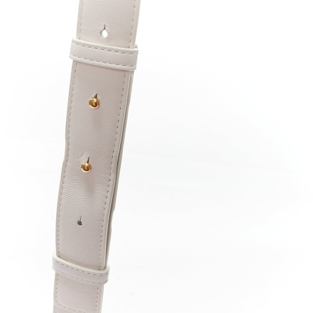 BOTTEGA VENETA Point Triangle white sponge boucle raffia leather shoulder bag