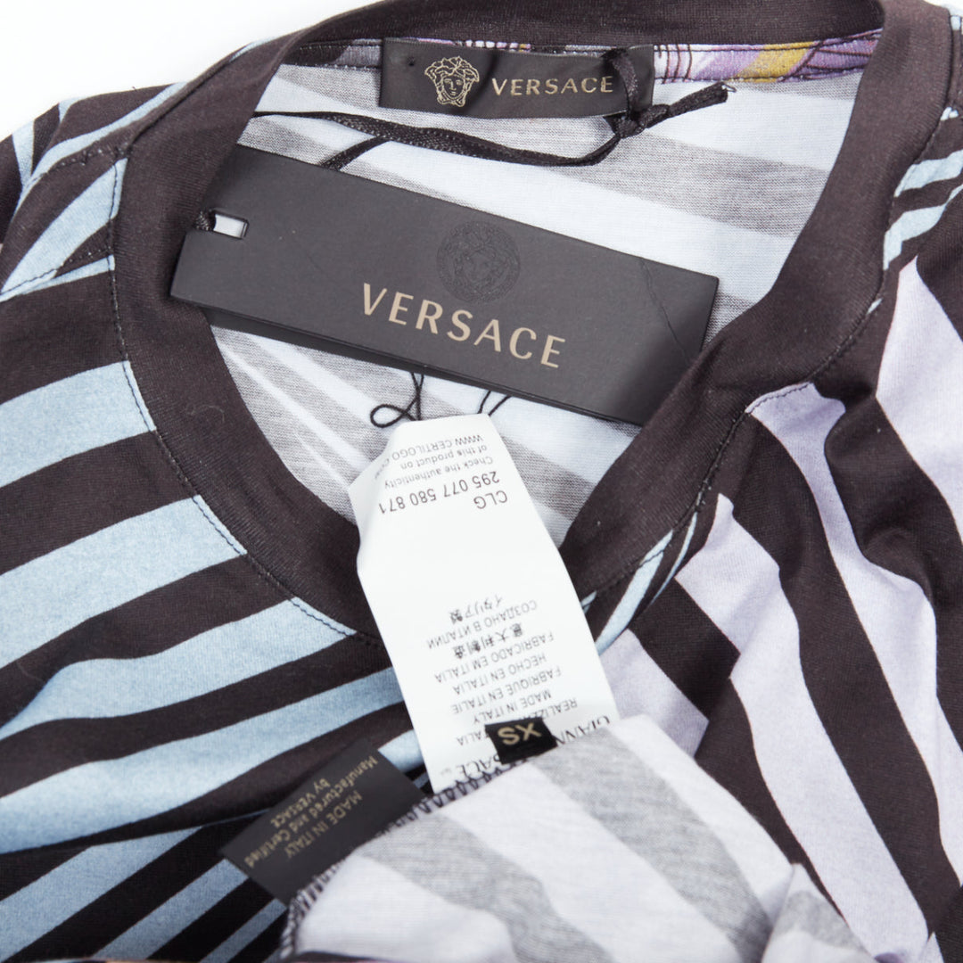 VERSACE purple pink baroque medusa swirl print cotton crew tshirt XS