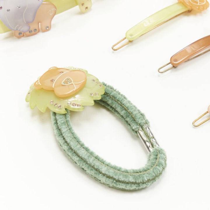 CHIC & MODE Alexandre Zouari Safari elephant giraffe lion hair clip tie