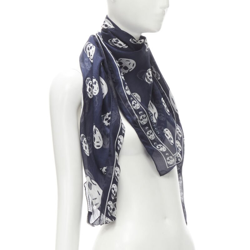 ALEXANDER MCQUEEN Signature navy blue white skeleton skull print scarf
