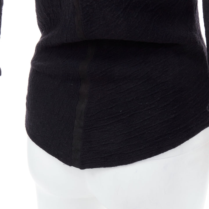 THE ROW black textured bateau neck cropped sleeve pullover top