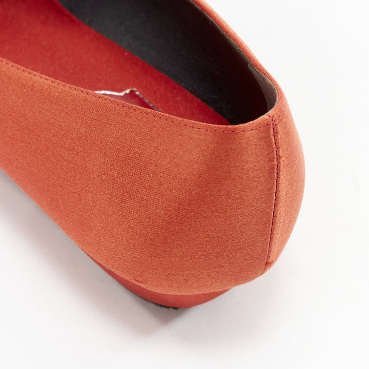 ROGER VIVIER red satin silver strass crystal buckle classic dress flats EU36.5