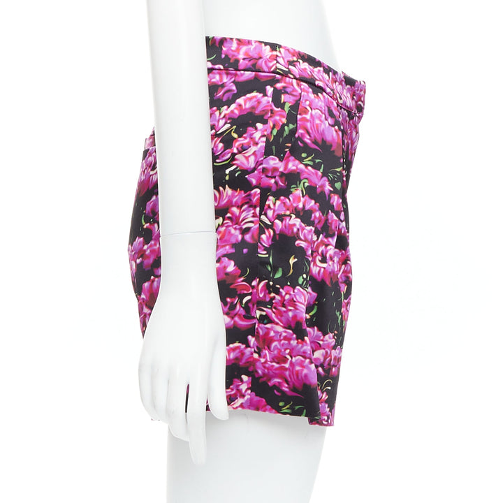 MARY KATRANTZOU 100% silk photographic floral print high waisted shorts UK6 XS