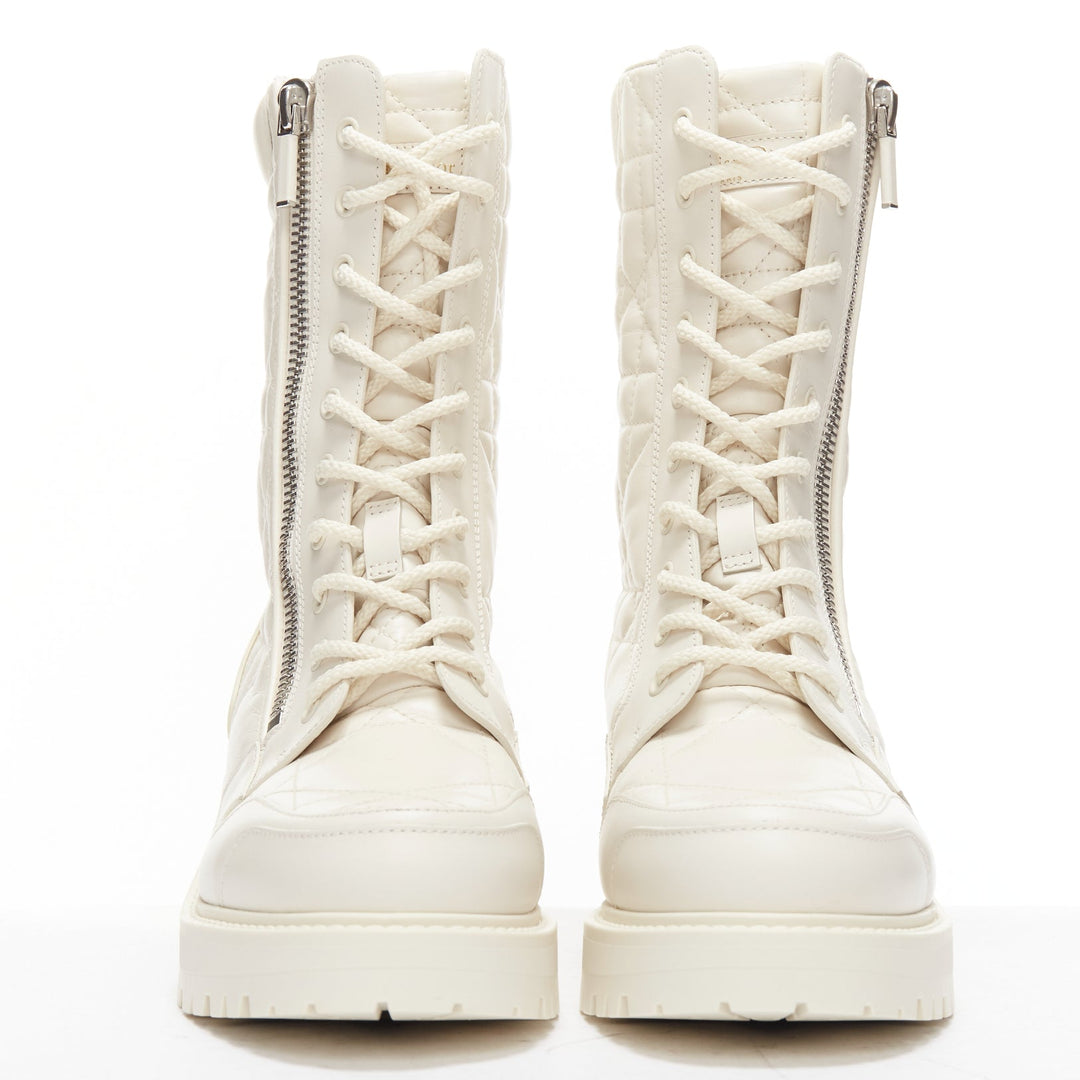CHRISTIAN DIOR 2023 D-Leader white Cannage quilted leather ankle boots EU38