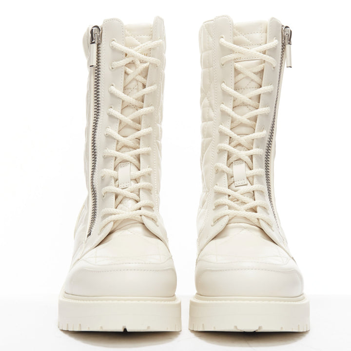 CHRISTIAN DIOR 2023 D-Leader white Cannage quilted leather ankle boots EU38