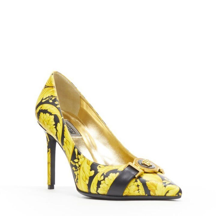VERSACE 1992 Tribute Baroque Hibiscus barocco Medusa leather pump EU36.5