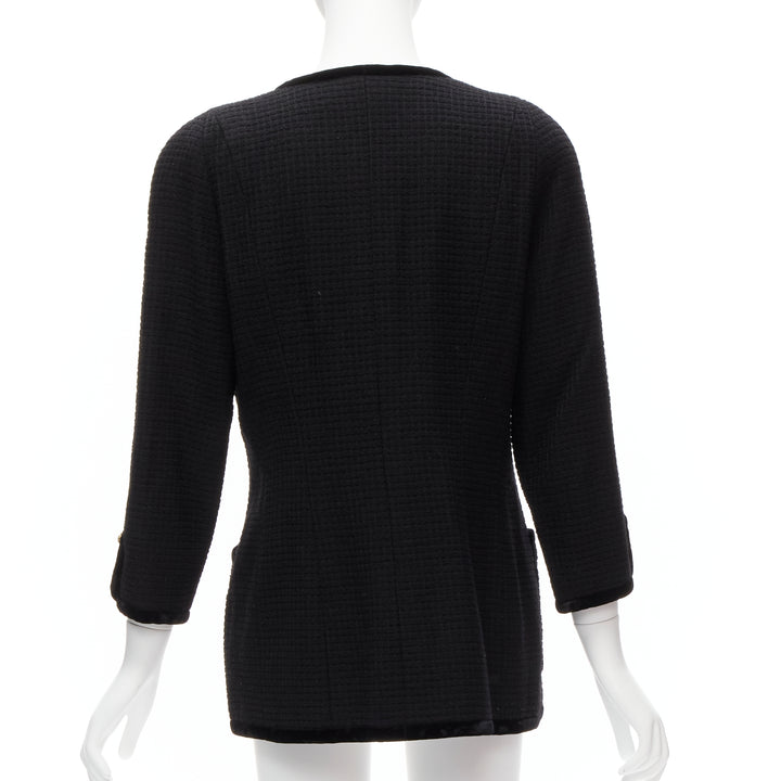 CHANEL Collection 23 1989 Vintage camellia button velvet black tweed jacket FR40
