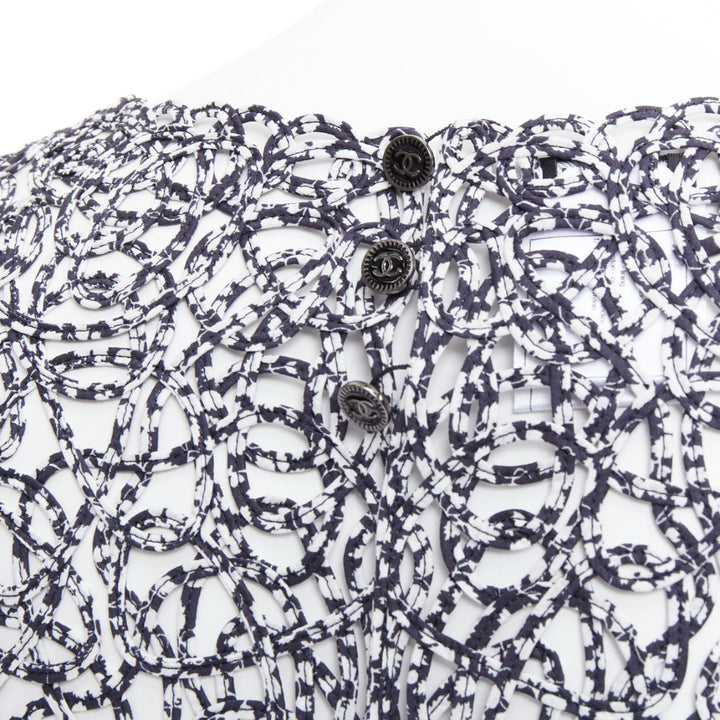 CHANEL 09P black white abstract print squiggle lattice sleeveless vest top FR40