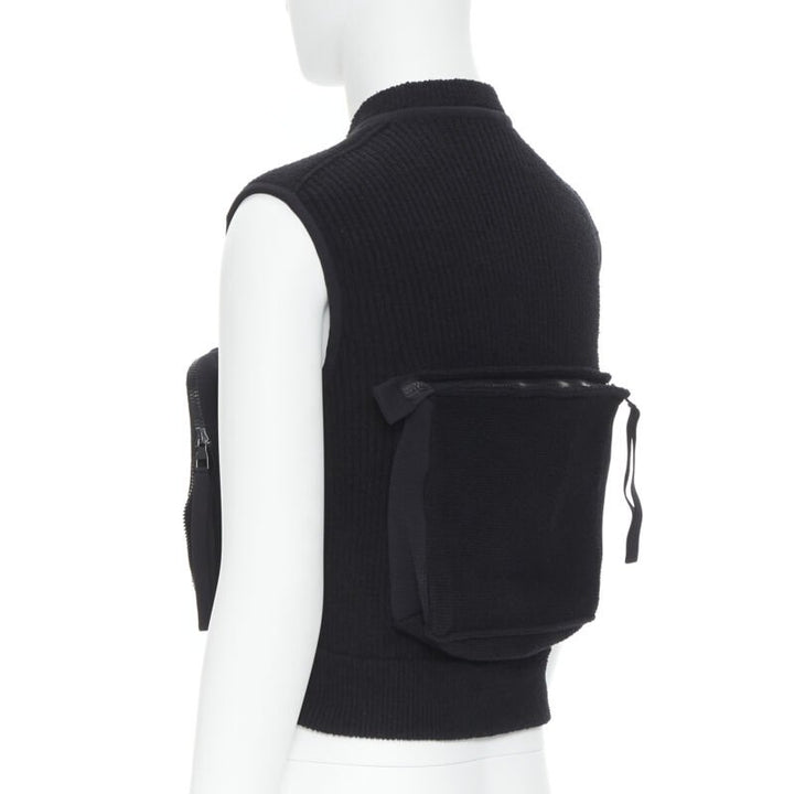 Runway LOUS VUITTON Virgil Abloh Multi 3D Pocket utility pocket ribbed vest M