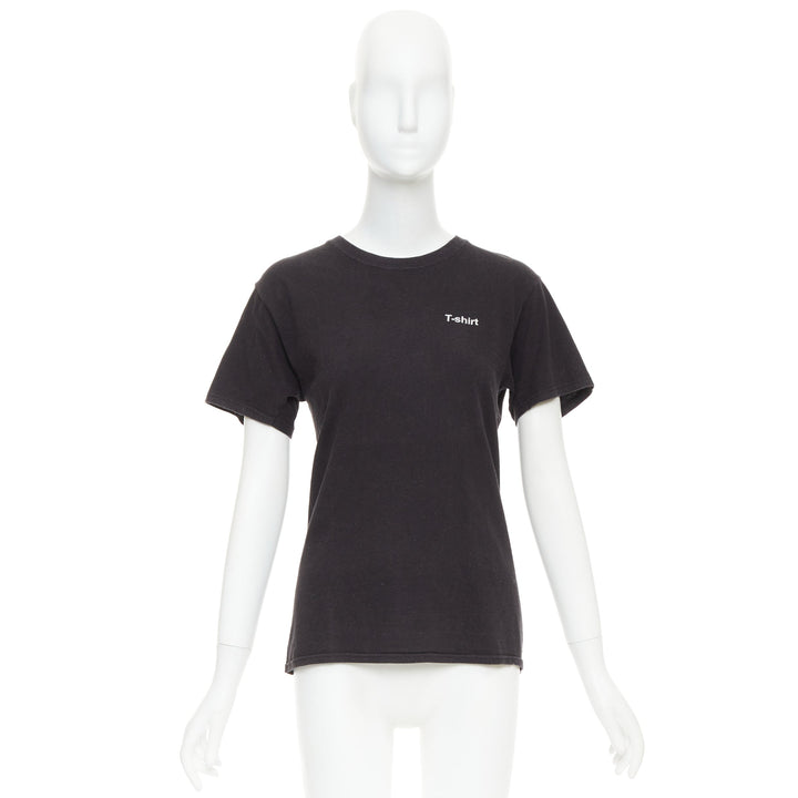 VETEMENTS 2017 black cotton white fonts explanation crew neck T-shirt