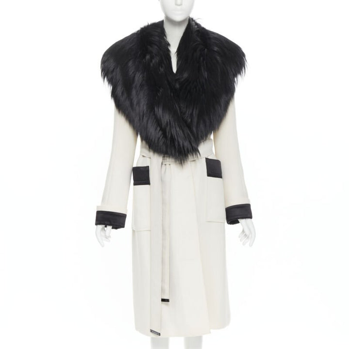 TOM FORD white wool crepe black fox fur collar quilted belted robe coat IT40 S