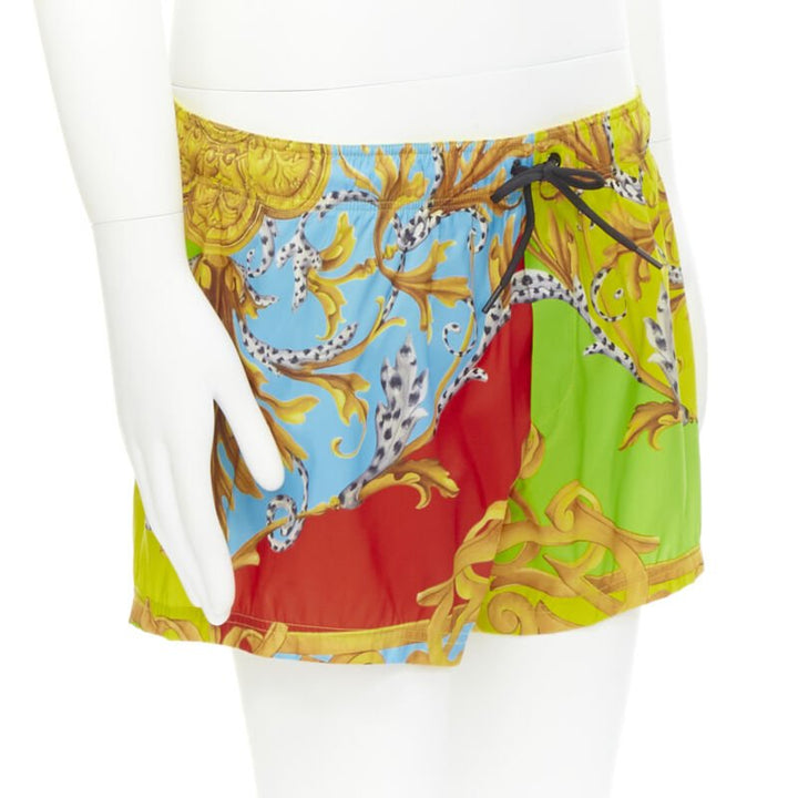 VERSACE Barocco Acanthus Pop print swim trunk shorts IT5 L
