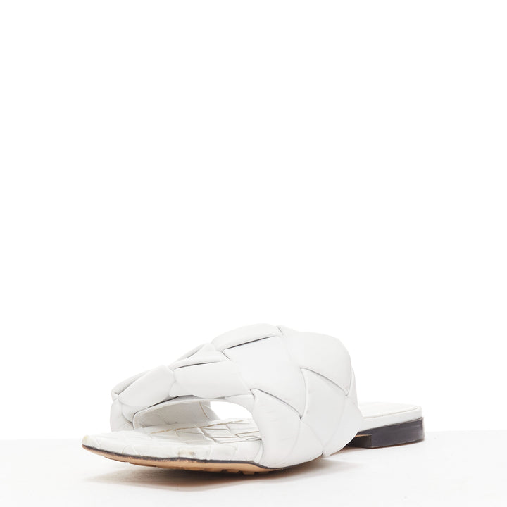 BOTTEGA VENETA Lido white intrecciato woven leather square toe slippers EU37