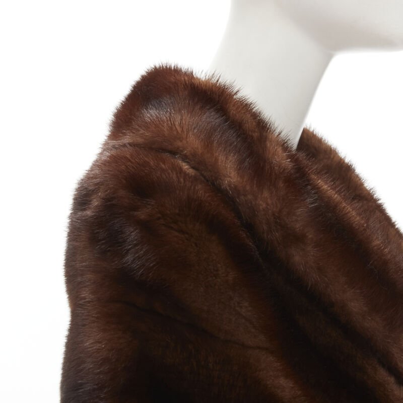 UNLABELLED brown mink fur shoulder shawl scarf hook eye closure