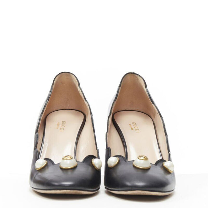GUCCI GG Pearl black leather scalloped edge round toe chunky heel pump EU37.5