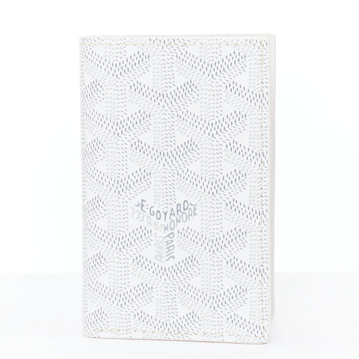 GOYARD Goyardine Saint-Pierre 2 grey white monogram bifold wallet
