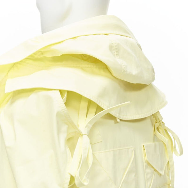 rare LOUIS VUITTON 2020 Runway yellow detachable tie sleeves parka jacket FR46 S