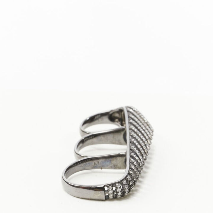 AS29 Spine 18k white gold 1.1 carat white diamond 3 finger ring