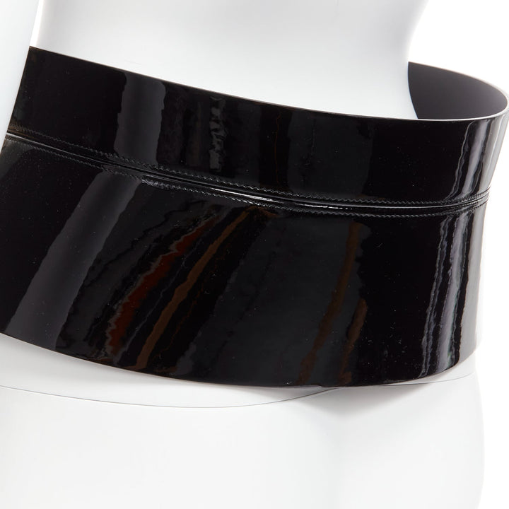 rare LOUIS VUITTON 2011 Runway Fetishes black patent peplum corset belt 85cm