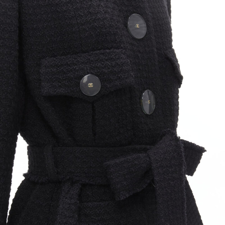 CHANEL 17A Paris Cosmopolite black tweed CC button 4-pocket  belted coat FR44 XL