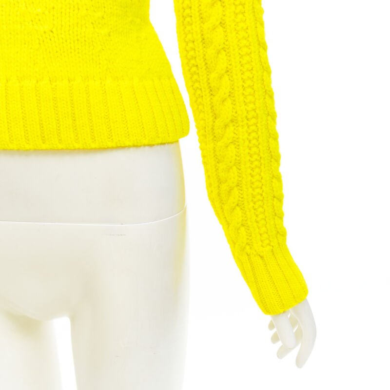PHILOSOPHY DI LORENZO SERAFINI 100% wool yellow fitted cable knit sweater IT40 S