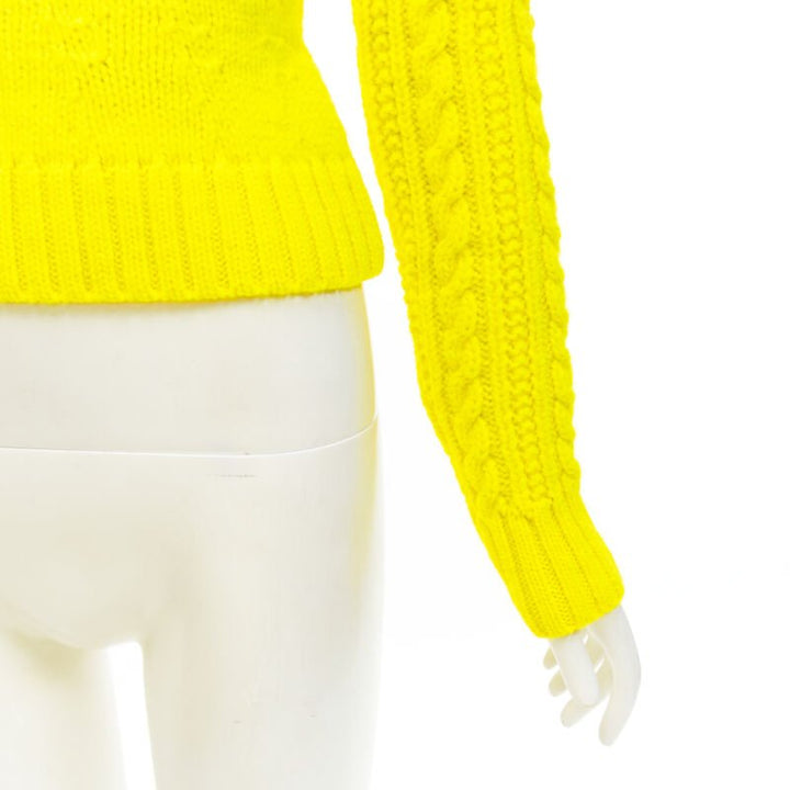PHILOSOPHY DI LORENZO SERAFINI 100% wool yellow fitted cable knit sweater IT40 S