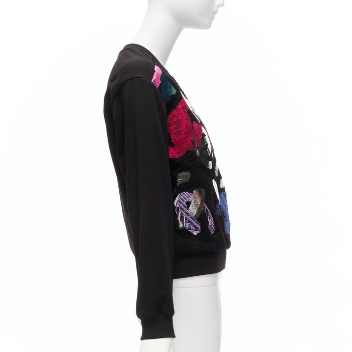 CHANEL 2022 Runway metallic CC logo graphic black tweed crew sweater FR34 XS