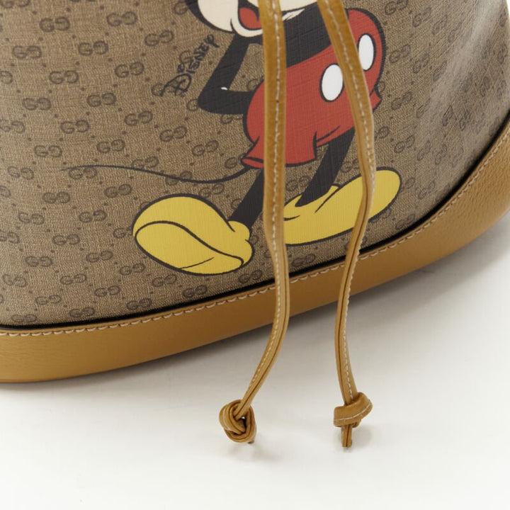 GUCCI DISNEY Candy GG Micky Mouse brown leather trim bucket bag