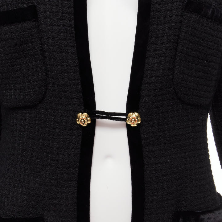 CHANEL Collection 23 1989 Vintage camellia button velvet black tweed jacket FR40