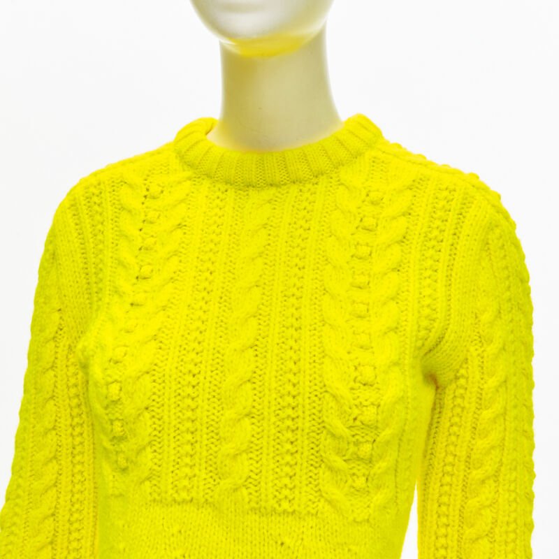 PHILOSOPHY DI LORENZO SERAFINI 100% wool yellow fitted cable knit sweater IT40 S